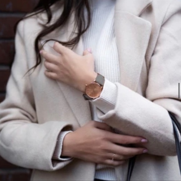 Monroe Women’s Rose Gold Tone Leather Watch - Picture 6 of 10